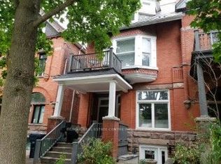 129 Walmer Rd #2, Toronto, ON M5R2X8