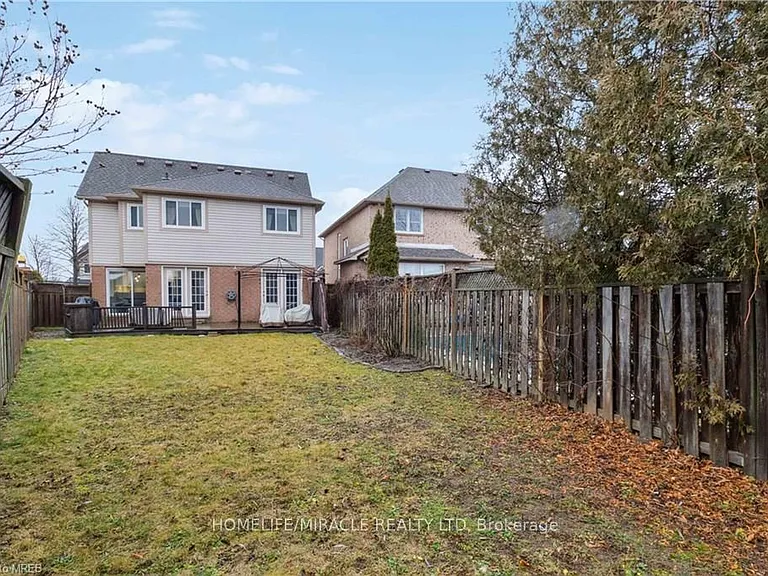 2245 Pathfinder Dr — Photo 30