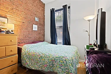 Rented by (Legacy) Elegran