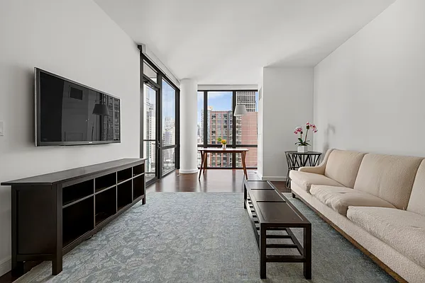 Sold by Compass | media 2