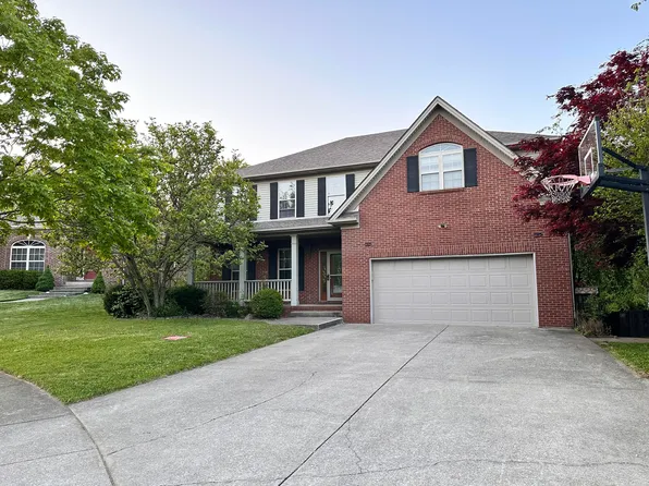 2221 Burns Ct, Lexington, KY 40513