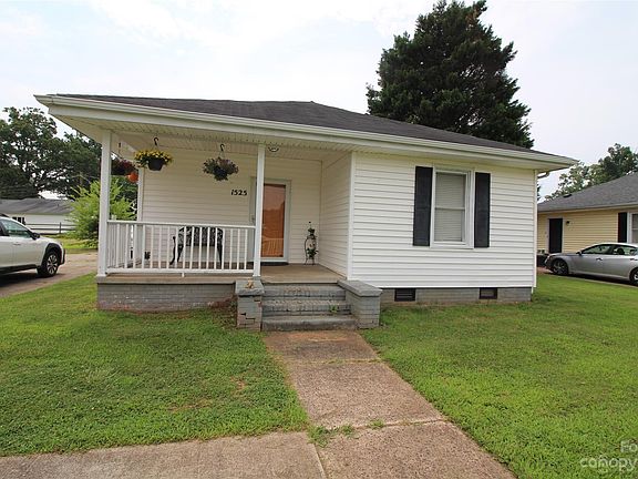 3rd image of 1525 Perfection Ave