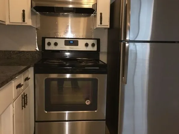 9655 S Kedzie Ave APT 2, Evergreen Park, IL 60805