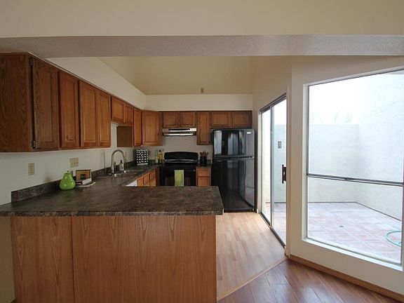 5th image of 2835 W Medlar Pl