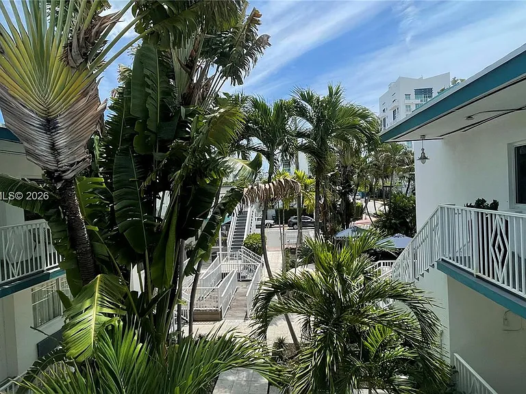 7710 Harding Ave #408 — Photo 13