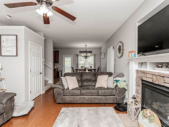 4th image of 1337 Elm Creek Dr