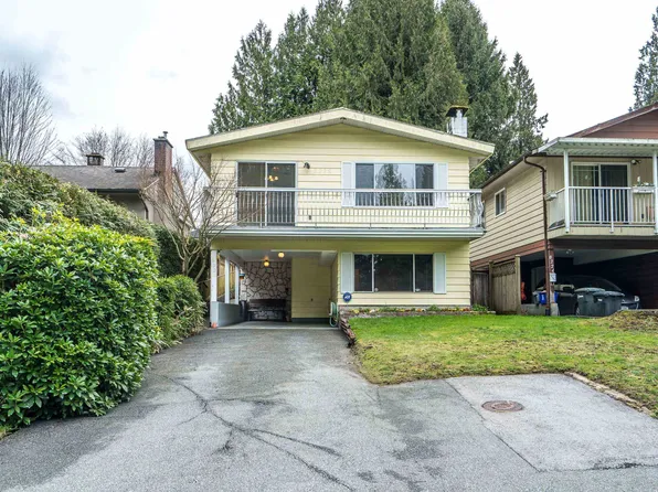 8228 Wedgewood St, Burnaby, BC V3N 1C4