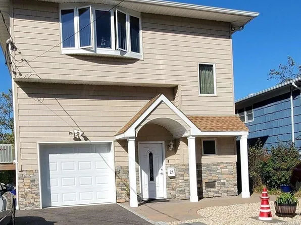 21 1st Avenue, Bayville, NY 11709