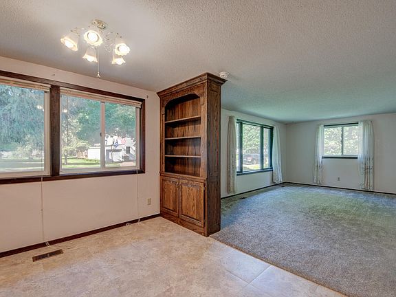 5th image of 106 Avenue D W