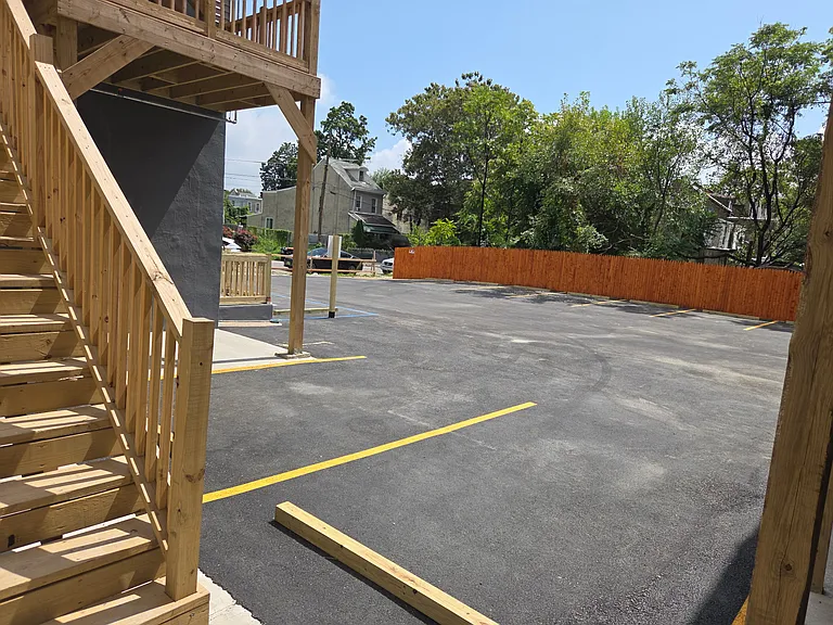 364 Lamokin St #6 — Photo 2