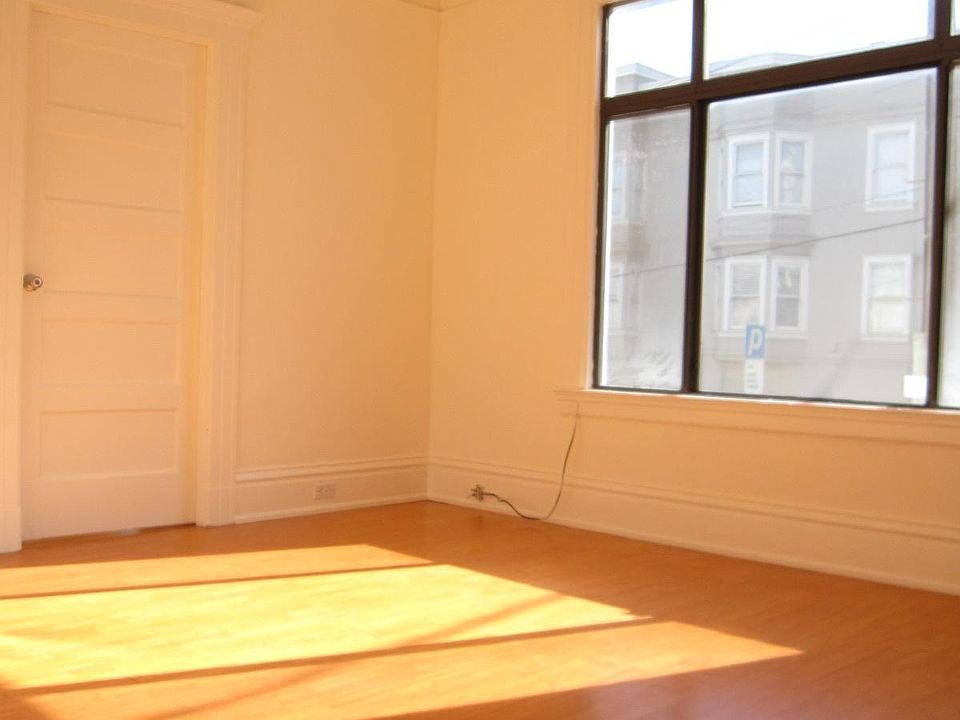 1st image of 706 Green St