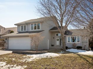 4665 Yorktown Ln N, Plymouth, MN 55442