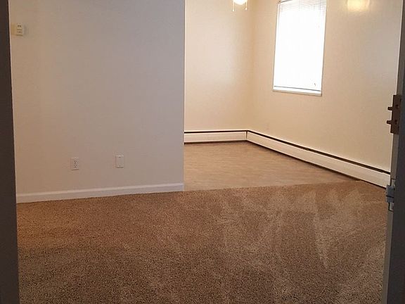 livingroom diningroom