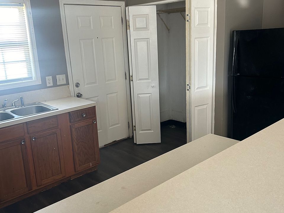 1st image of 914 Holliston Mills Rd #11294171