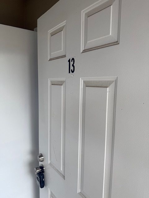 1st image of 204 N Warren St #13