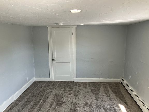 4th image of 153 Samoset Ave APT 3