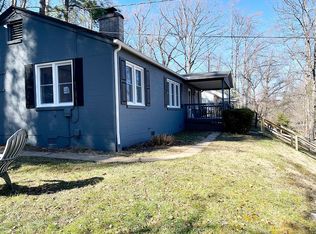 1415 Lookout Dr, Huntington, WV 25704