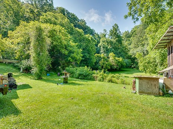 36th image of 131 Gibson Hollow Rd