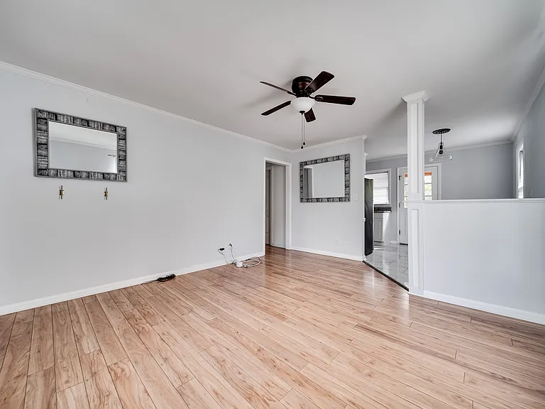 6209 Laramie Ave — Photo 18