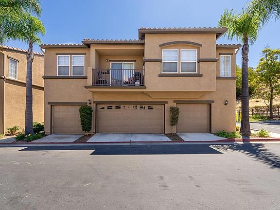 5th image of 6233 Avenida De Las Vistas Unit 4