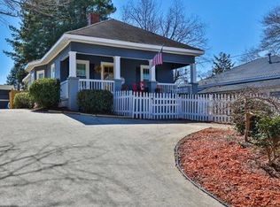416 E Tugalo St, Toccoa, GA 30577
