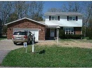 18425 Melvin St, Livonia, MI 48152