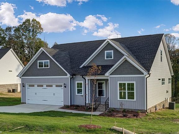 2nd image of 433 Wild Fern Ln
