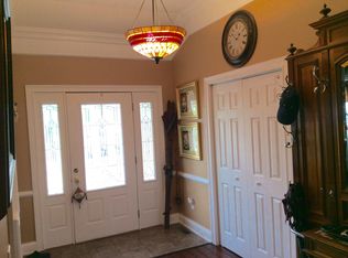 802 Lafayette Dr, Maysville, KY 41056