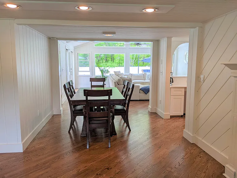 43 Scotts Landing Rd — Photo 6