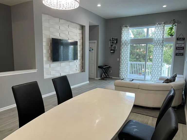 2326 Fieldstone Dr — Photo 8