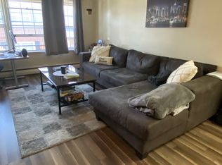 3119 S 122nd St APT 17, West Allis, WI 53227