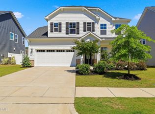 2709 Womble Ridge Dr, New Hill, NC 27562