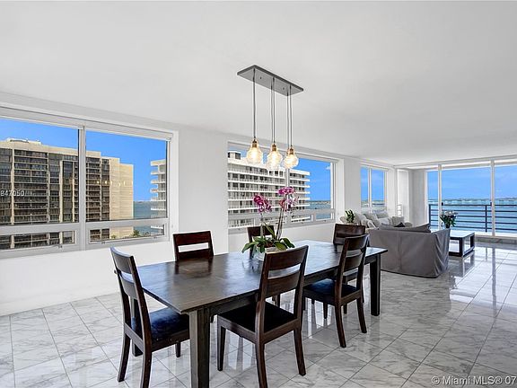 3rd image of 1541 Brickell Ave #C1205