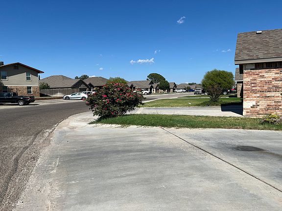 4th image of 222 Teakwood Dr
