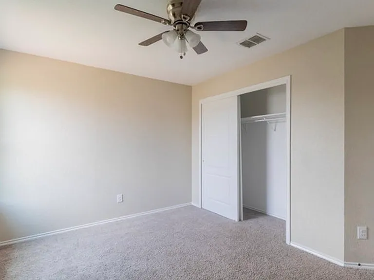 1118 Sundance Fort — Photo 9