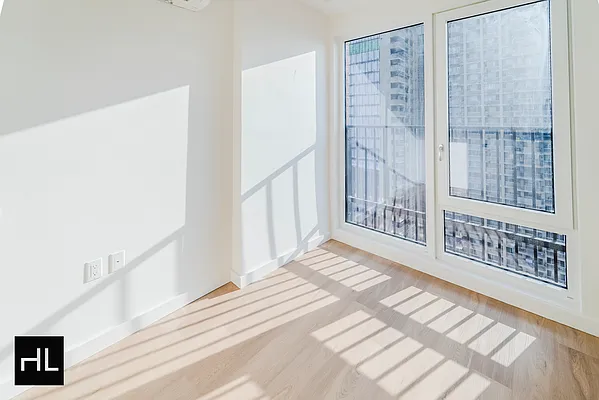 Rented by Highline Residential | media 10