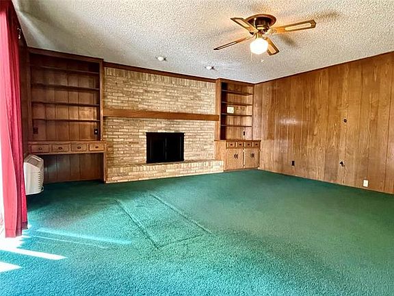 4th image of 307 Island Dr