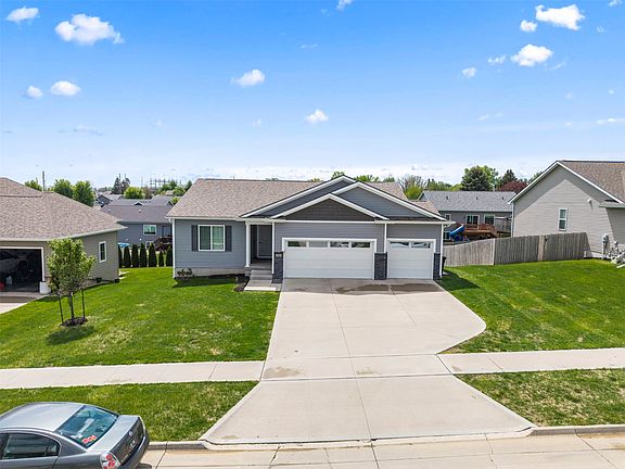 2nd image of 2501 N 7th Avenue Pl E