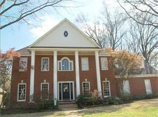 907 Greenway Dr, Collierville, TN 38017