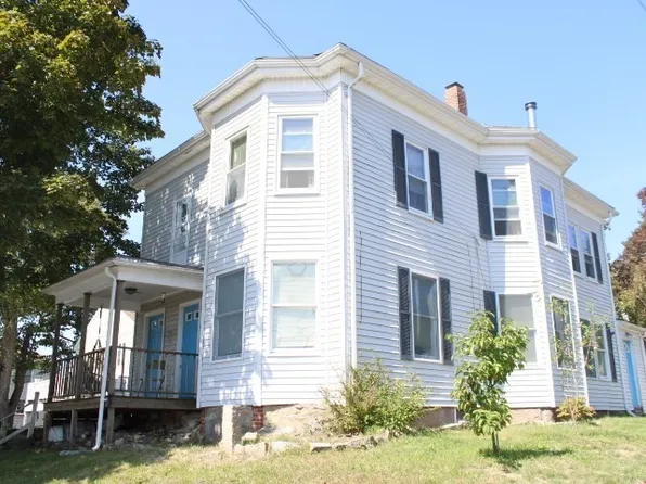 78 Grove St, Gloucester, MA 01930