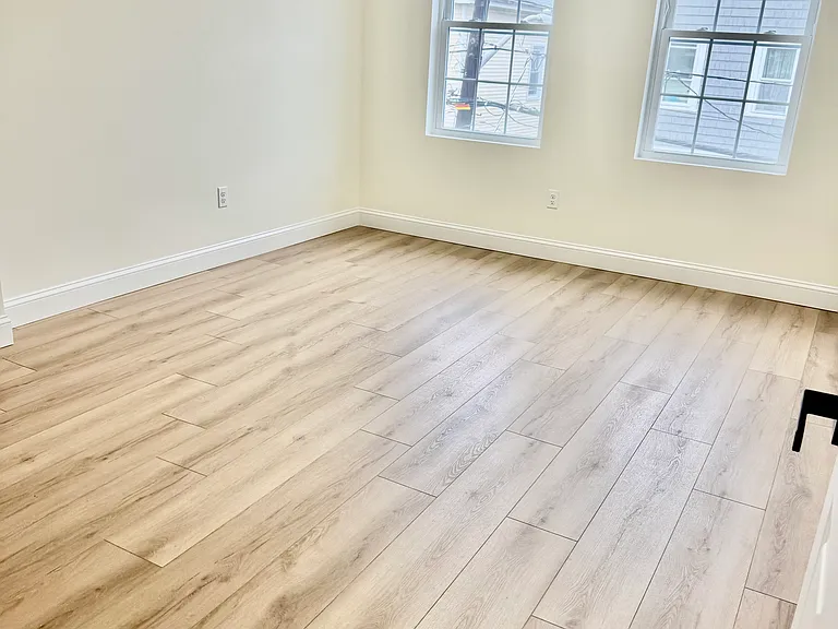 52 Zone St #1 — Photo 6