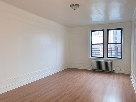 5th image of 64 Locust Hill Ave APT 2A