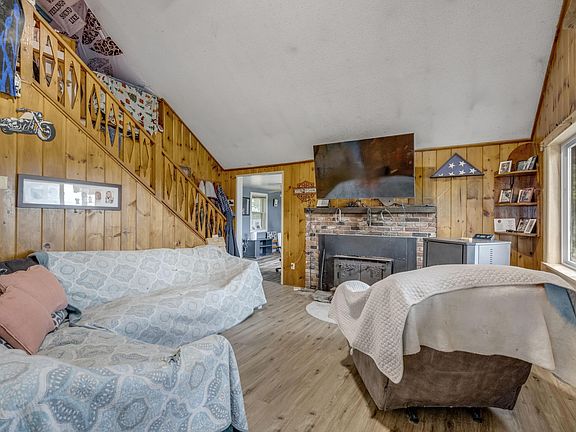 4th image of 146 Hemingway Road