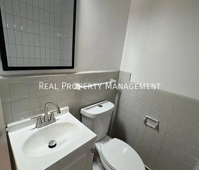 265 Thrift St — Photo 22