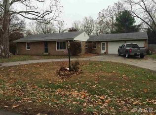 104 N Stanley Dr, Chillicothe, IL 61523