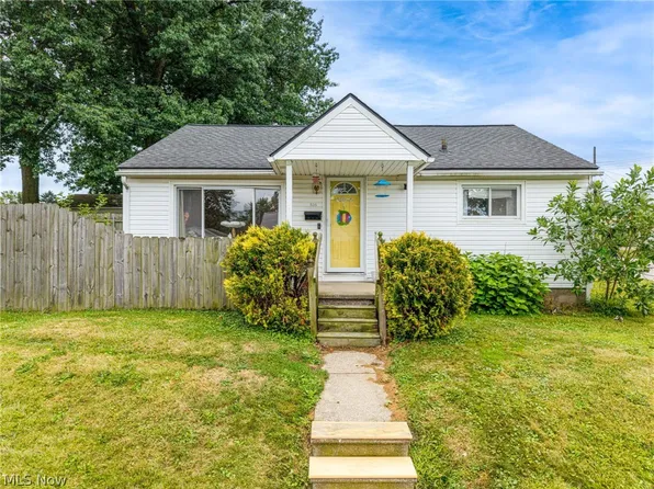 516 Franklin Ave, Barberton, OH 44203