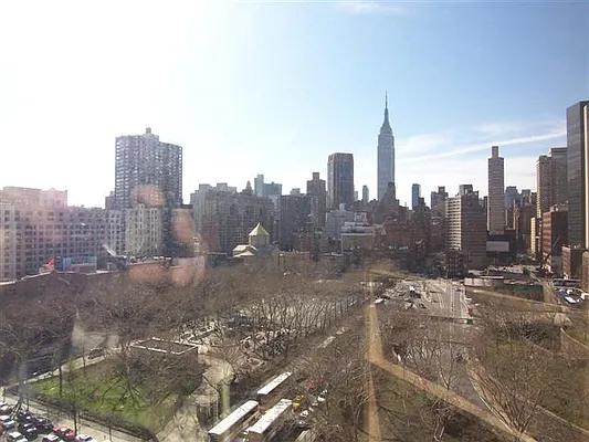 Rented by Luxury Habitat | media 55