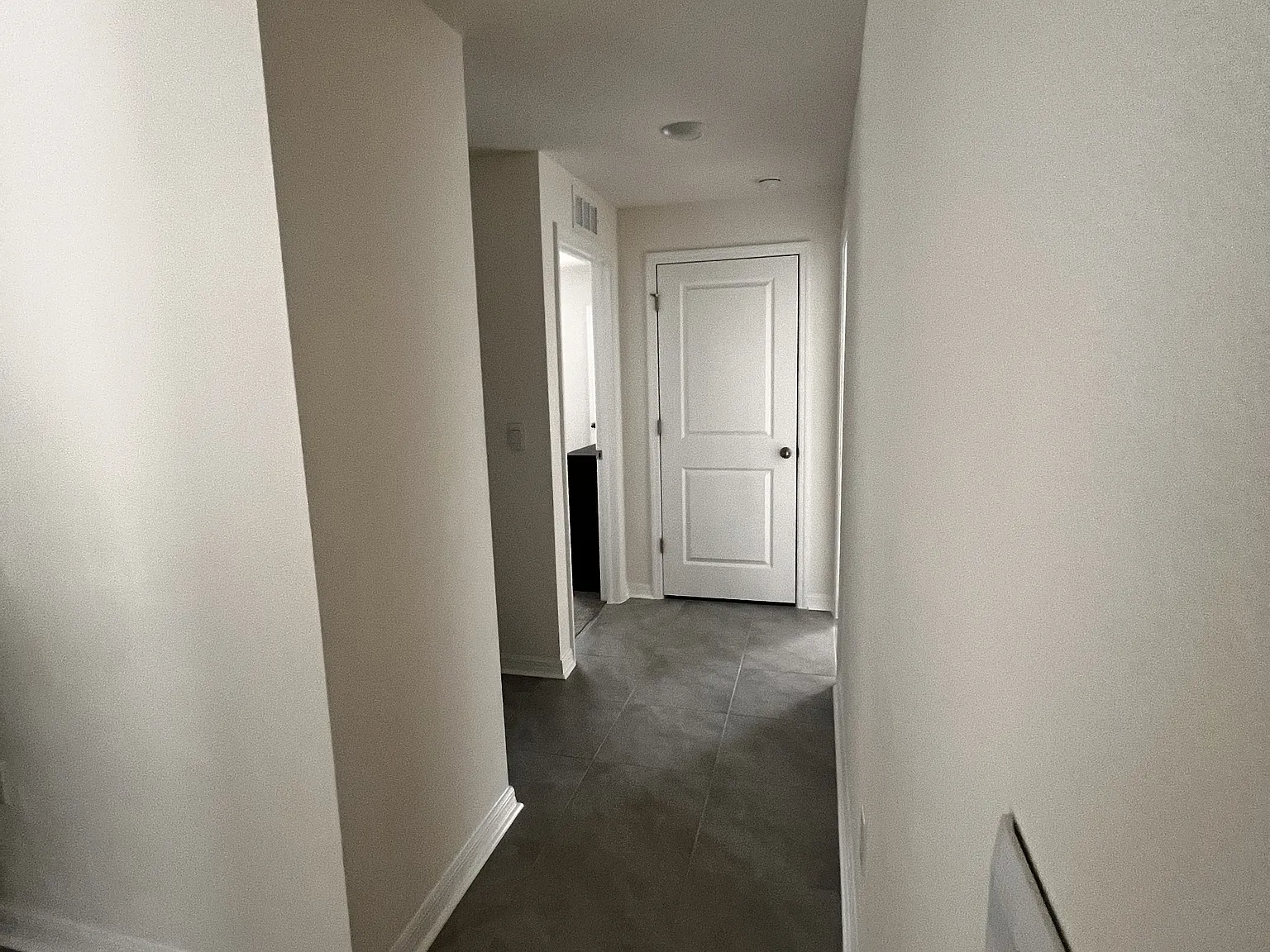 3 bed, 1500 sqft, $2,400 — Photo 4