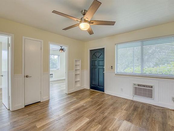 5th image of 101 S Palmway APT 12