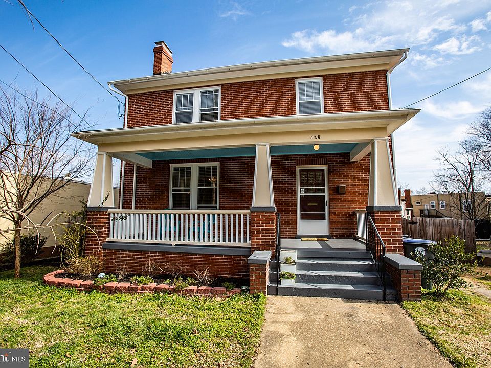 1st image of 725 Lee Ave